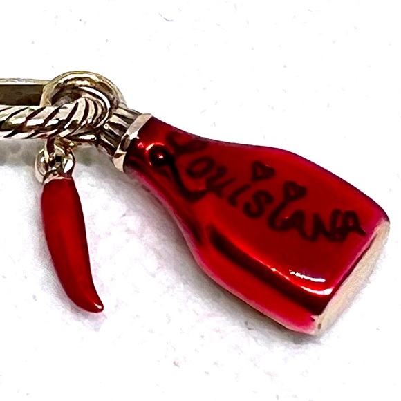 Brighton Charm, Louisiana State Charm, Hot Sauce Bottle & Chile, EUC - Picture 3 of 6